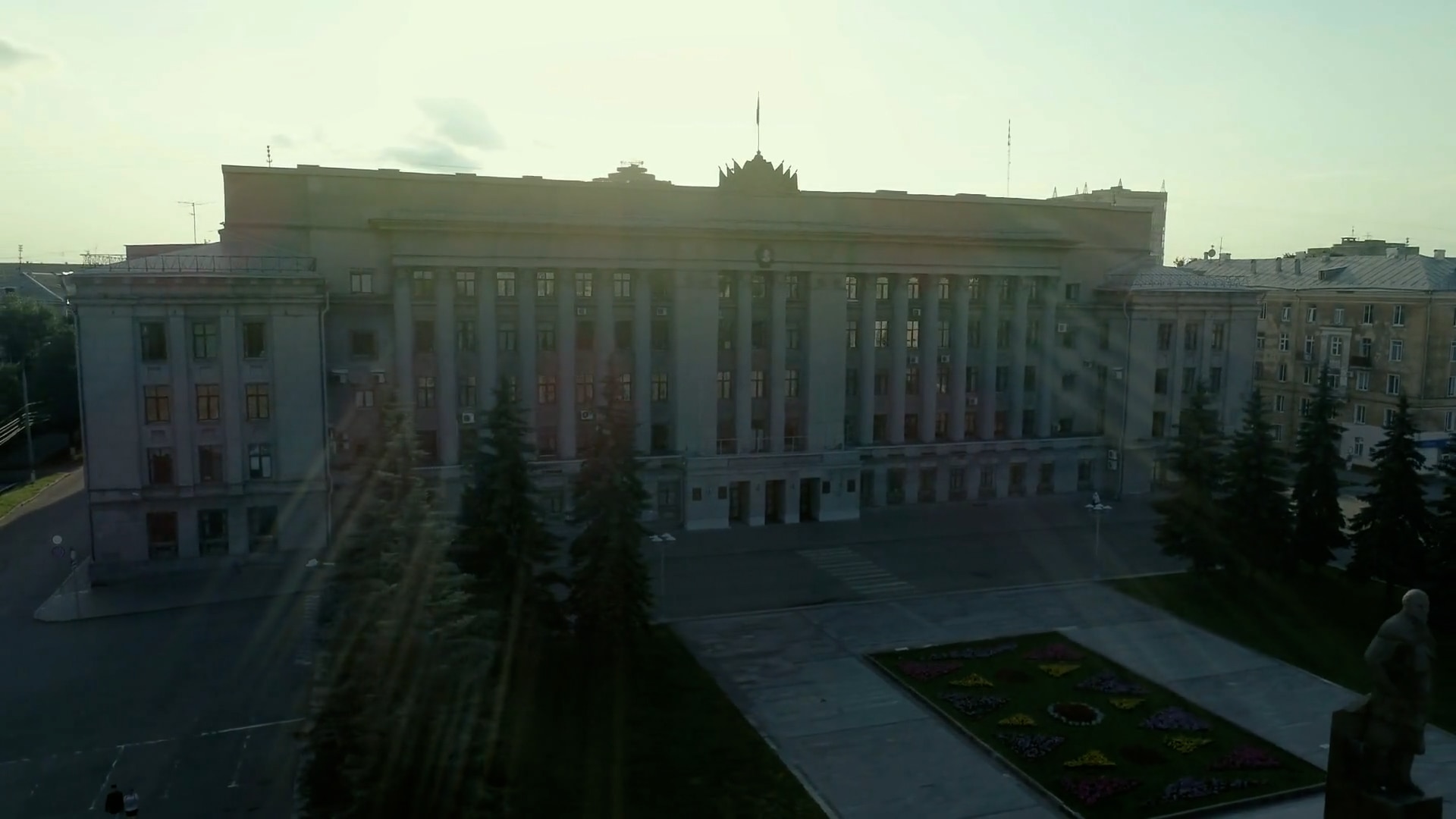 政府根除勒索软件威胁并恢复关键服务